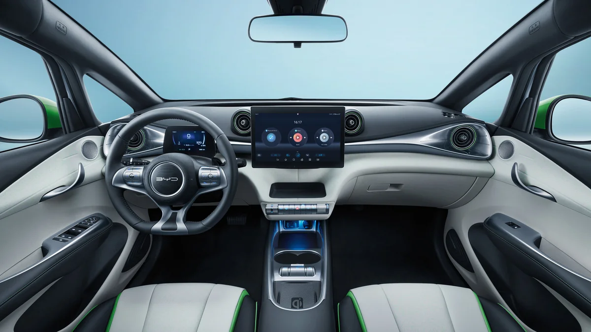 BYD Dolphin 2026 chi tiết ngoại thất 1